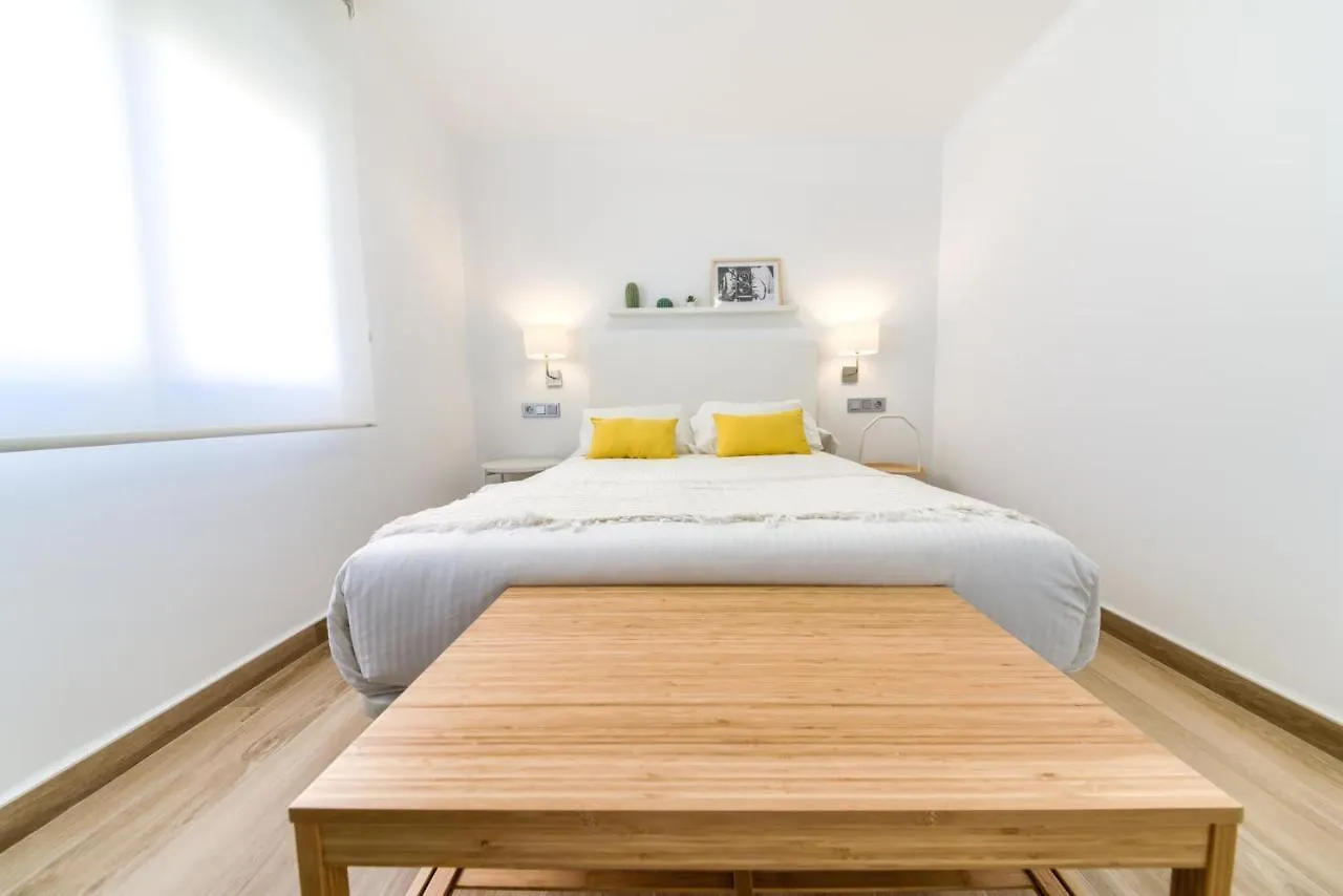 Apartment Holidays2Malaga Central Alameda View