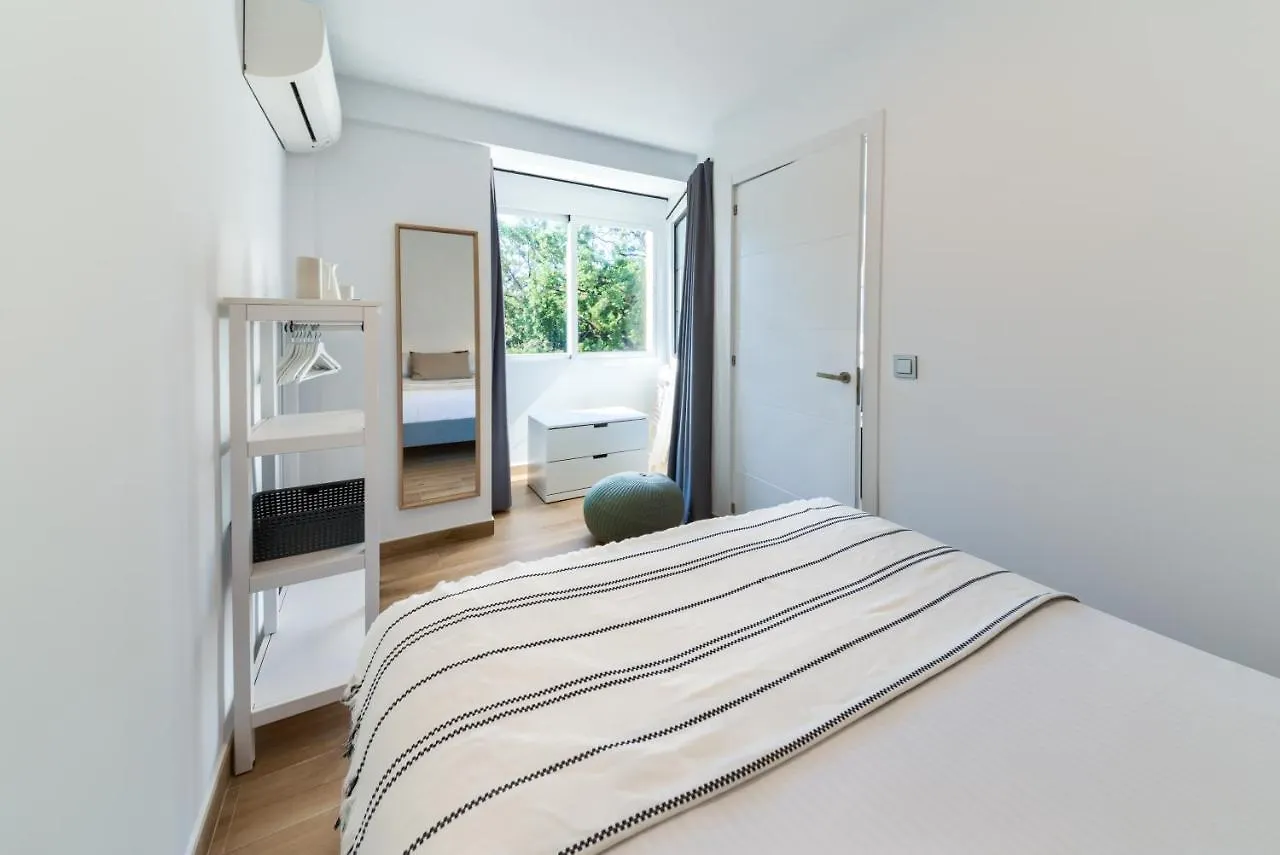 Apartment Holidays2Malaga Central Alameda View