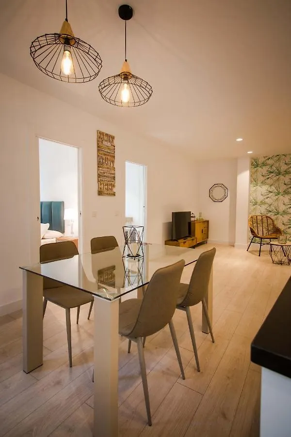 Apartment Holidays2Malaga Central Alameda View
